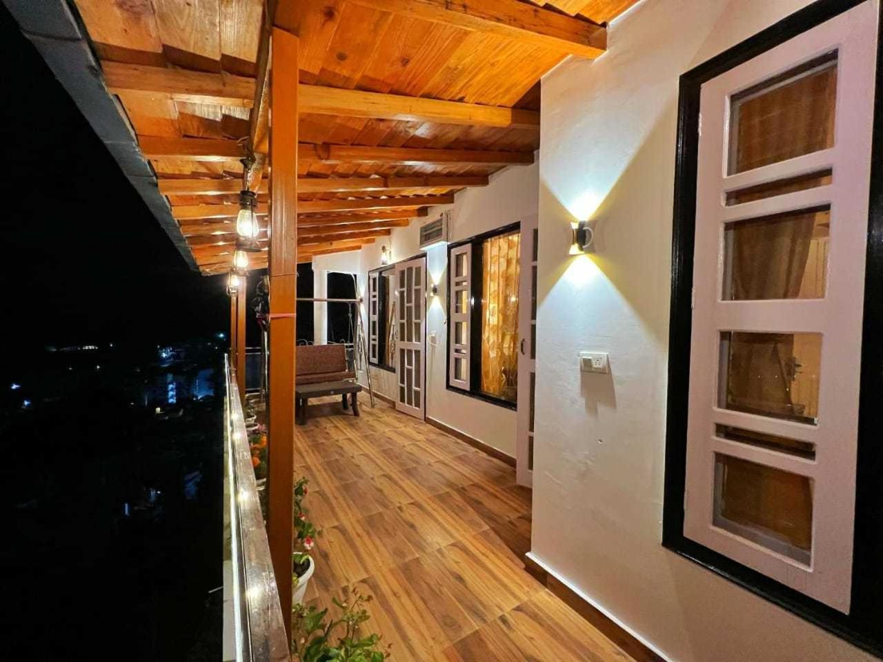 Mount View - A Luxurious Stay Bhowali Nainital Luaran gambar