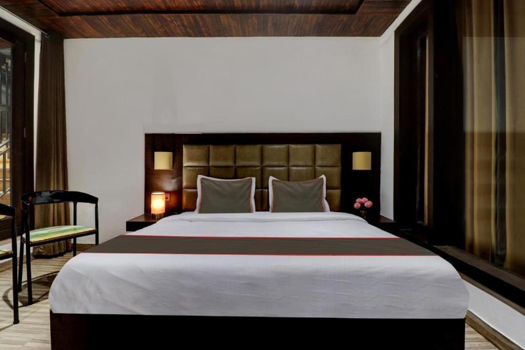 Mount View - A Luxurious Stay Bhowali Nainital Luaran gambar